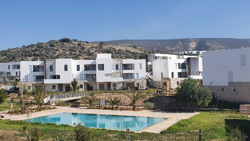 Superbe Apparement  à louer vide de 3 chambres, 150m² avec terrasse  et vue sur mer  et piscine  à  Tamourit Taghazout Bay