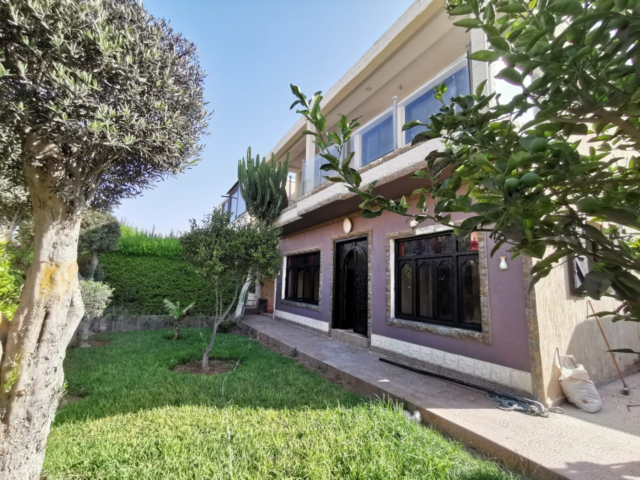 Niveau de maison rez de jardin à louer vide de 2ch avec jardin située au calme à Aghroud